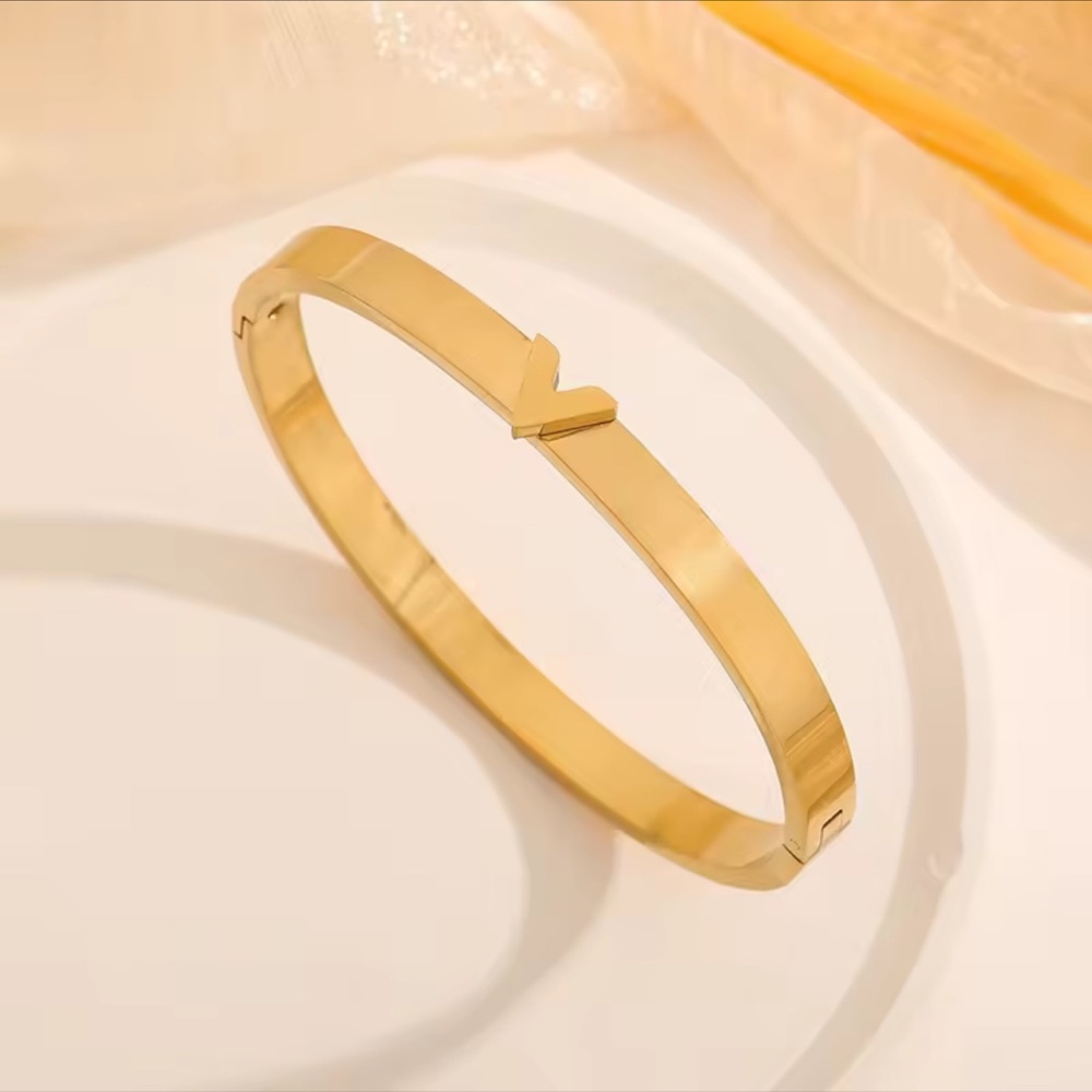 V Letters Bracelet | 316L Stainless Steel | Edgy & Modern - Picture 3 of 15